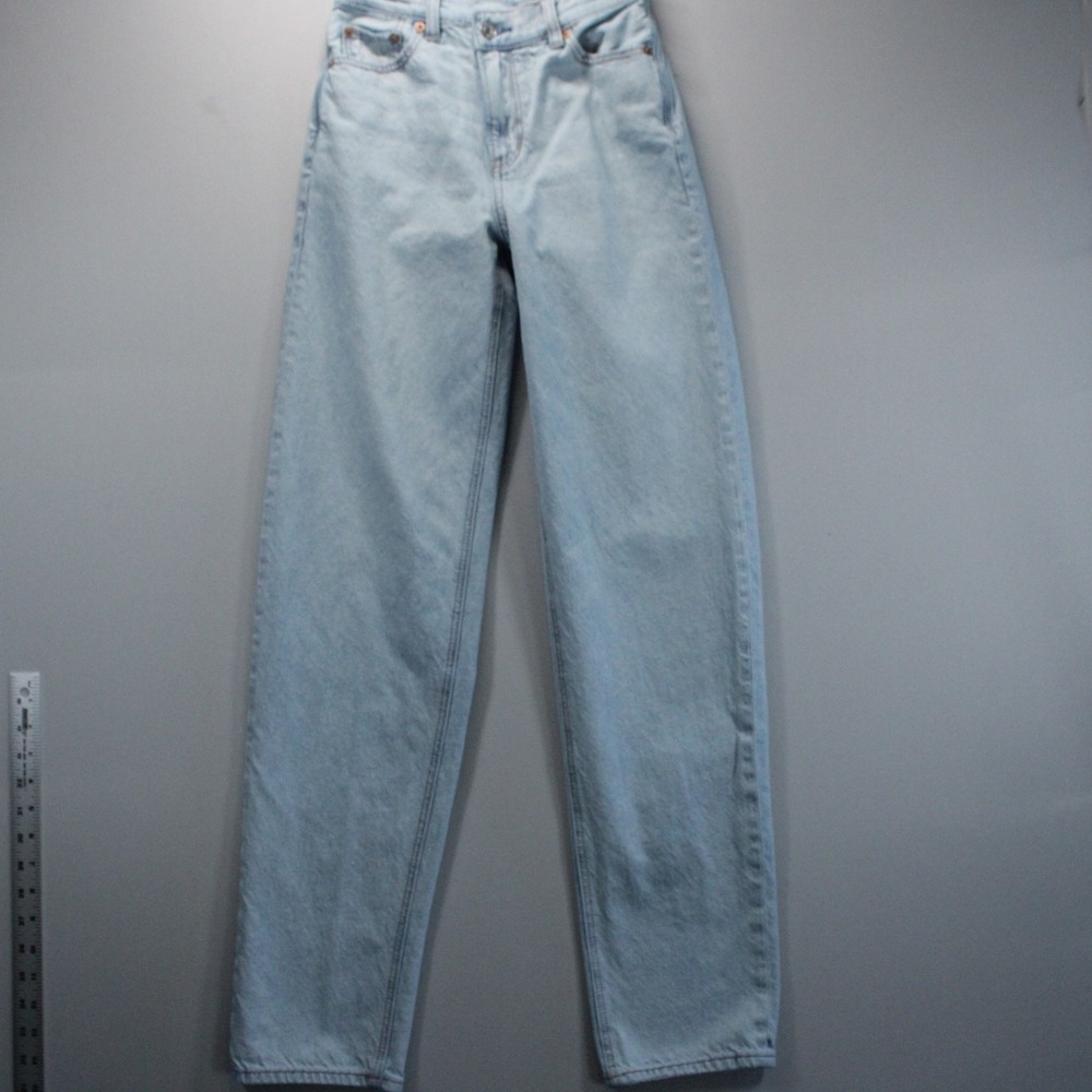 American Eagle High Rise Baggy Straight Leg Zip Fly Jeans Light Wash Size 0 Y2k